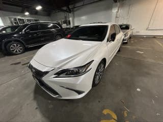 Lexus 2020 ES 300h
