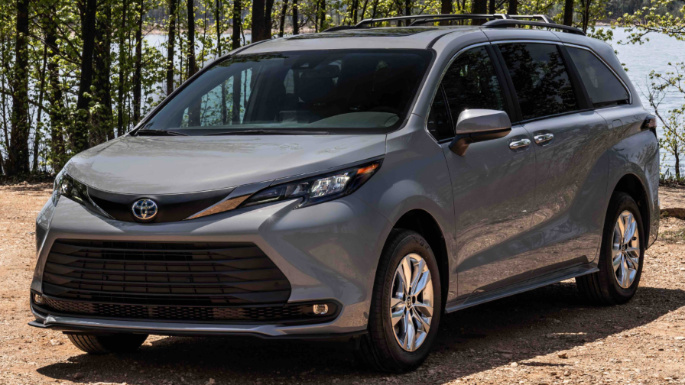 2023 toyota sienna new price