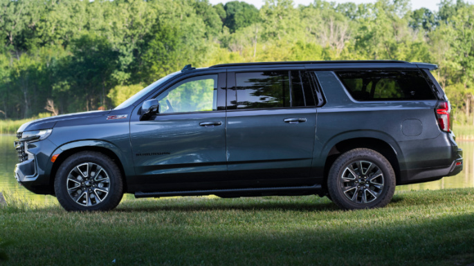 2021 Chevrolet Suburban In-Depth Photos