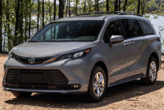 2021 Toyota Sienna features new body platform, more airbags, hybrid  powertrain