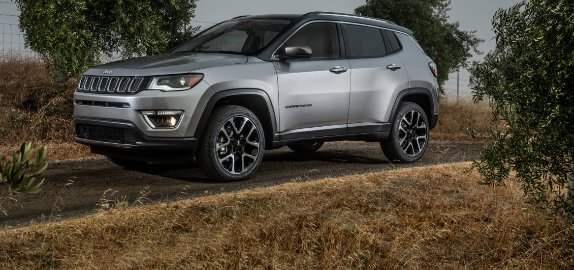 2018 Jeep Compass In-Depth Photos