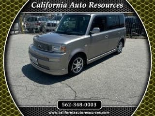 Scion 2006 xB