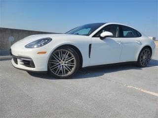 Porsche 2020 Panamera