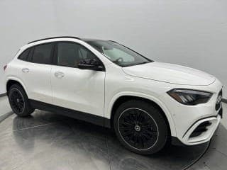 Mercedes-Benz 2024 GLA