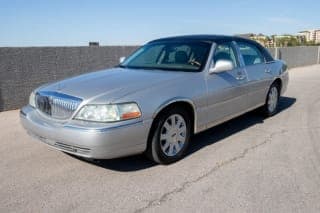 Lincoln 2003 Town Car