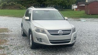 Volkswagen 2010 Tiguan