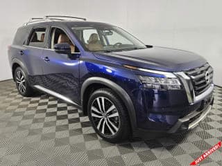 Nissan 2023 Pathfinder