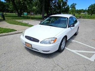 Ford 2007 Taurus