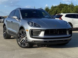 Porsche 2022 Macan