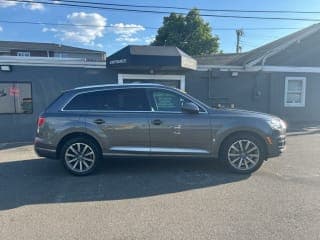 Audi 2019 Q7