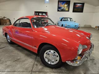 Volkswagen 1968 Karmann Ghia