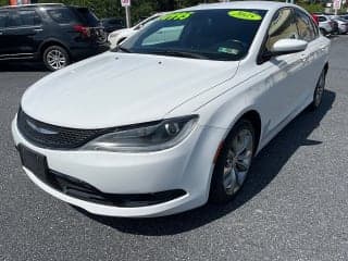 Chrysler 2015 200