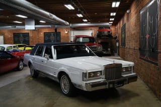 Lincoln 1987 Town Car