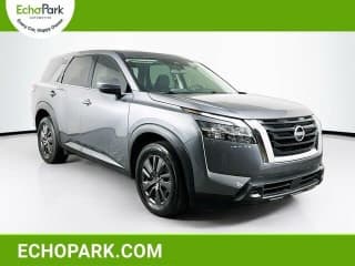 Nissan 2022 Pathfinder