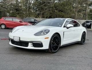 Porsche 2018 Panamera