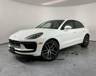 Porsche 2022 Macan