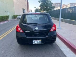 Nissan 2011 Versa