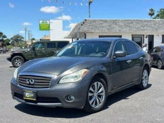 Infiniti 2011 M37