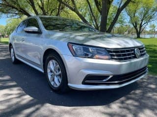 Volkswagen 2016 Passat