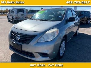 Nissan 2012 Versa