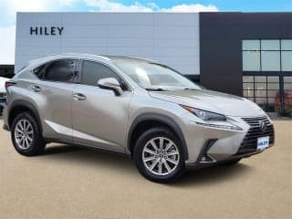 Lexus 2021 NX 300