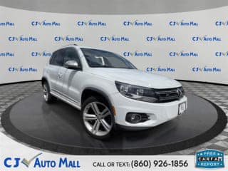 Volkswagen 2016 Tiguan