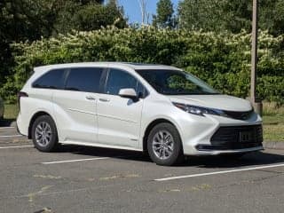 Toyota 2021 Sienna