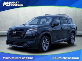 Nissan 2023 Pathfinder