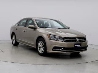 Volkswagen 2016 Passat