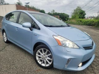 Toyota 2013 Prius v