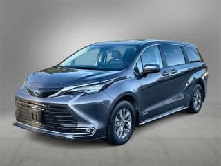 Toyota 2021 Sienna