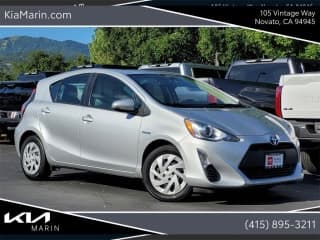 Toyota 2016 Prius c