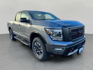 Nissan 2024 Titan