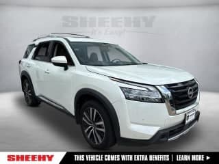 Nissan 2023 Pathfinder