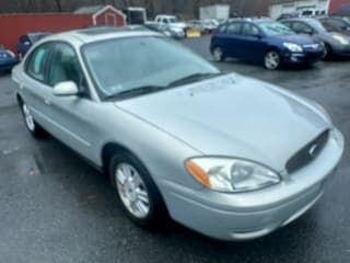 Ford 2005 Taurus