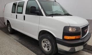 GMC 2021 Savana