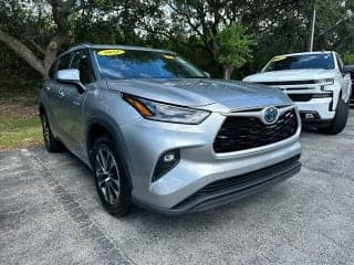 Toyota 2021 Highlander Hybrid