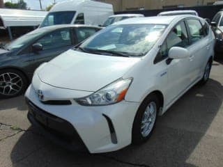 Toyota 2017 Prius v