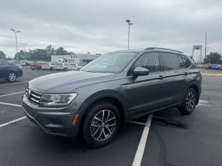 Volkswagen 2021 Tiguan