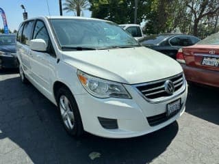 Volkswagen 2010 Routan