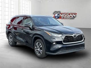 Toyota 2021 Highlander