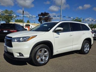 Toyota 2016 Highlander Hybrid