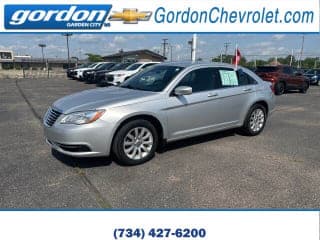 Chrysler 2012 200