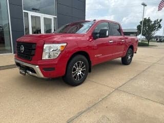 Nissan 2021 Titan