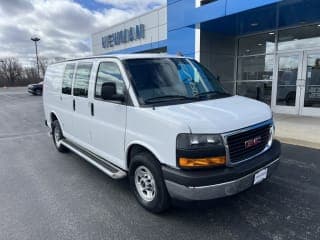 GMC 2021 Savana