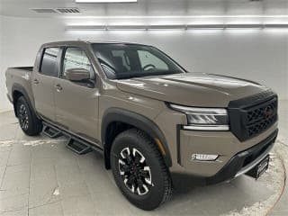 Nissan 2024 Frontier