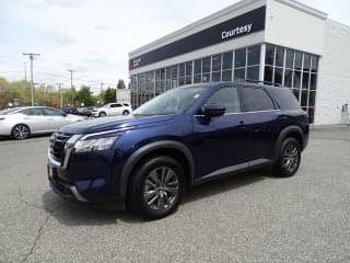 Nissan 2022 Pathfinder