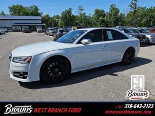 Audi 2015 S8