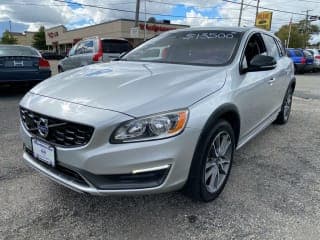 Volvo 2016 V60 Cross Country