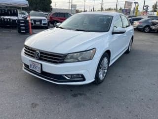 Volkswagen 2016 Passat